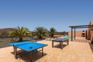 Villa Vista Montana by Villa Plus - 2