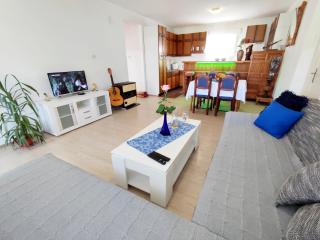 Apartments and Rooms Minex - Trebinje - 0