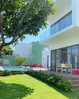 VILLA ARIA RESORT, THE SEA BY 10m,Biển và hồ bơi riêng - Vung Tau - 6