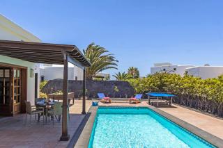 Villa Victoria Luz by Villa Plus - Playa Blanca - 8
