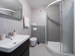 Family Three bedroom Apartment Brando - Budva - 2