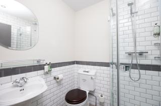 Rose Revived by Chef & Brewer Collection - Witney - 2