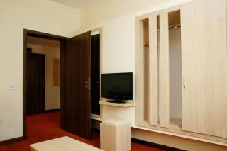 Capitol Hotel - Boekarest - 1