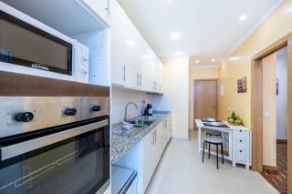 Urban City View Apartment - 4