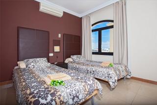 Riviera Park, central 2 bed apartment - 3