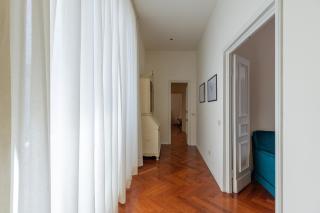 Seta spacious apartment next to the Duomo - Florence - 1