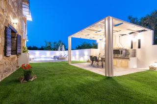 Artemis Luxury Villa - Meson Yerakarion - 3