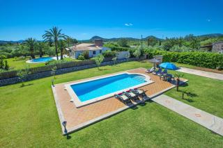 Villa Monserrat by Villa Plus - El Port - 4