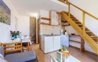 1 Bedroom Lovely Apartment In Medulin - Medulin - 7