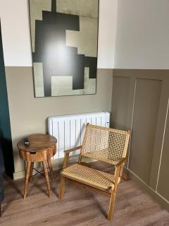 Peak Willow Apartments - Leek - 3