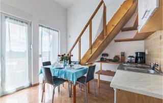 1 Bedroom Gorgeous Apartment In Medulin - Medulin - 8