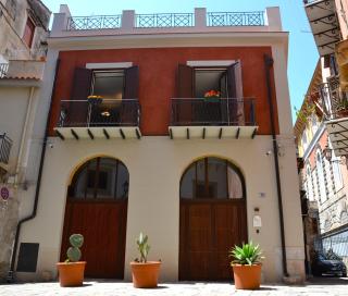 Isula - Palermo - 0