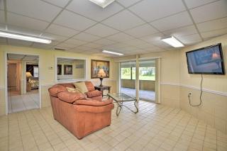 Waterfront Welaka Escape with Private Docks! - 7