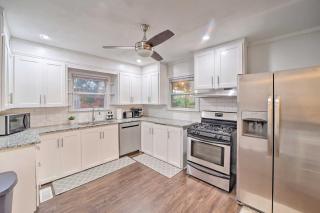 Pet-Friendly Tulsa Digs with Deck and Fenced Yard - Tulsa - 8