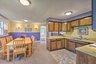 Charming Stanley Home with Yard, 7 Mi to Seneca Lake - Geneva - 1