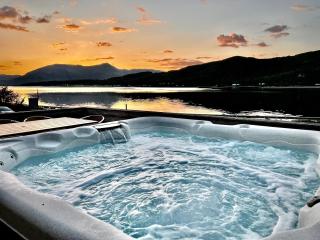Glenachulish Bay with Hot Tub - Glencoe - 0