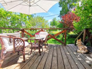 Leszczynowy Sad - apartament z kominkiem i ogrodem - 0