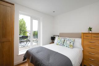 Skyvillion - Beautiful 3-Bed Central London Apartment - 9