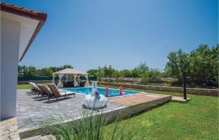 Three-Bedroom Holiday Home In Vinjani Gornji - 3