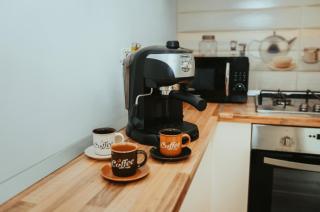 Lakeside Studio Mamaia Central - 1