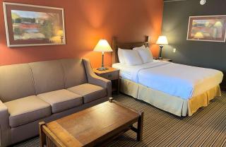Crossroads Hotel & Event Center - Fort Dodge - 7