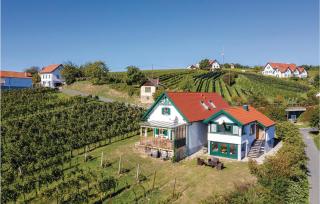 Schönes Ferienhaus Eisenberg - 0