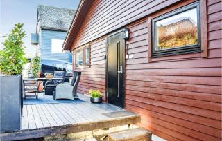 2 Bedroom Nice Home In Fana - 4