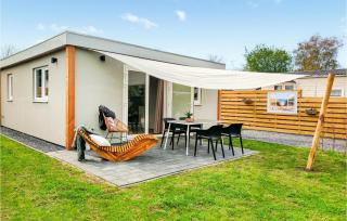 Awesome Home In Heinkenszand With Wifi - heinkenszand - 0