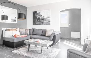 Lovely Home In Cruzy With Kitchen - Cruzy - 8