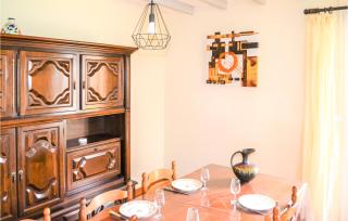 2 Bedroom Amazing Home In Langon - Langon - 6