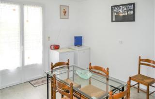 2 Bedroom Amazing Home In Langon - Langon - 4