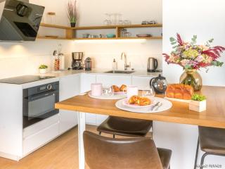 Appartement cosy 2 pièces face mer avec 3 balcons et WIFI inclus à Larmor-Plage - FR-1-349-73 - 8