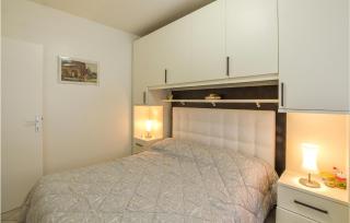 Cozy Apartment In Rosolina Mare - 2