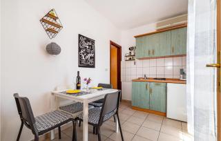 Beautiful Apartment In Vir With Kitchen - Vir - 8