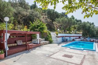 Secluded villa with private pool , panoramic views - Kalo Chorio - 8