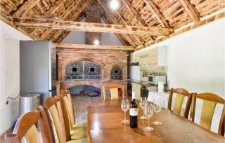 Lovely Home In Rivalno With Sauna - 4