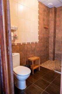 Hostel Triana Backpackers - Sevilla - 3