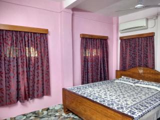 Roy Guest House - Sānkrāil - 7