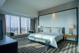 ARTOTEL TS Suites Surabaya - Surabaya - 2