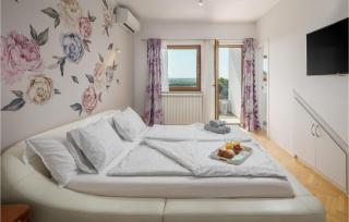 Beautiful Home In Rovinj With Wifi - Rovinj - 5