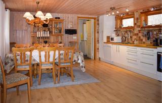 Amazing Home In Johannishus - 5