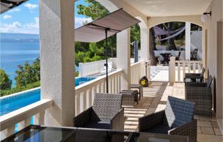 Beautiful Apartment In Lokva Rogoznica - Lokva Rogoznica - 6