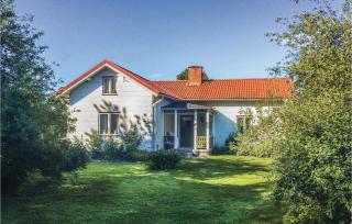 Holiday Home Lilla Öboängen Lidköping - 0