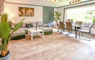 Nice Apartment In Marienmünster - 3