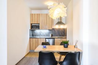 Pilsner Apartments - 6