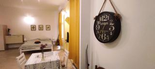 Retro Opatija Center Apartments - Opatija - 3