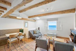 The Sea Apartment 2 - Sea view on the ramparts of Old Town Antibes - Antibes - 4