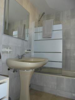 Front Line Apartment Marbella - 2 Bedroom & 2 Bathrooms - Marbella - 2
