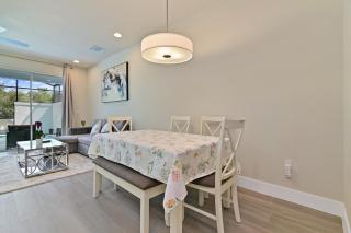 New 2022 Spacious&Tranquil Townhouse near Disney - 4BR - 3FB - 7