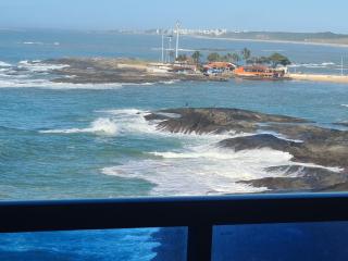 Linda vista (De Frente Para a Praia das Virtudes), 3 quartos (1 Suíte), mobiliado, Wi-Fi, TV Smart! - 3